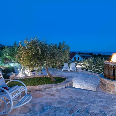 The Hidden Treasure Village - Entire Orebić