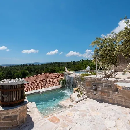 Willa The Hidden Treasure Village - Entire *