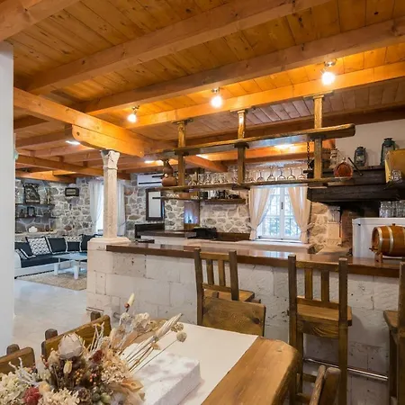 The Hidden Treasure Village - Entire Orebić