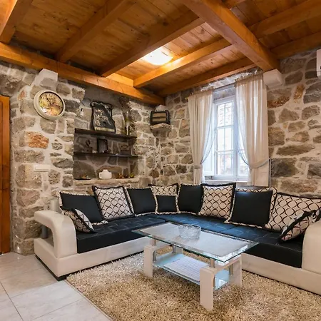 The Hidden Treasure Village - Entire *