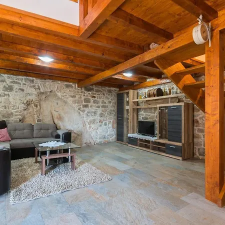 The Hidden Treasure Village - Entire Orebić