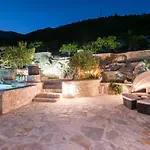 The Hidden Treasure Village - Entire 别墅 *