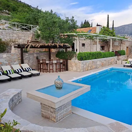 Villa The Hidden Treasure Village - Entire *