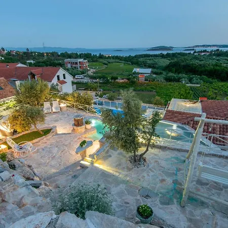 Villa The Hidden Treasure Village - Entire
