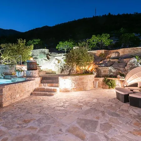 The Hidden Treasure Village - Entire Villa *
