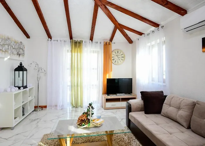 Villa The Hidden Treasure Village - Entire *