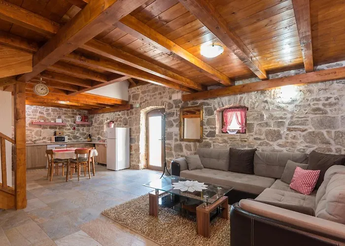 The Hidden Treasure Village - Entire Villa Orebić