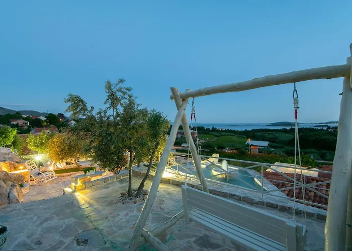The Hidden Treasure Village - Entire Villa Orebić