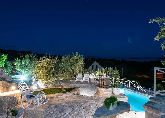 The Hidden Treasure Village - Entire Villa Orebić