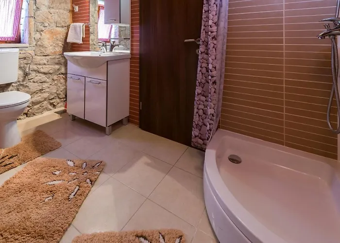 The Hidden Treasure Village - Entire